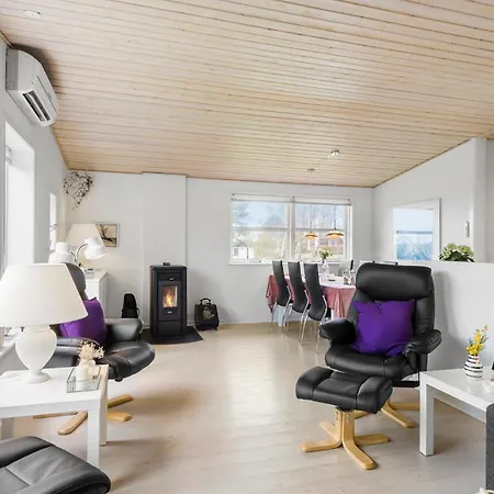 Amazing In Faaborg With Wifi