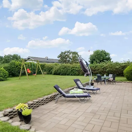 Semesterbostad Amazing In Faaborg With Wifi *